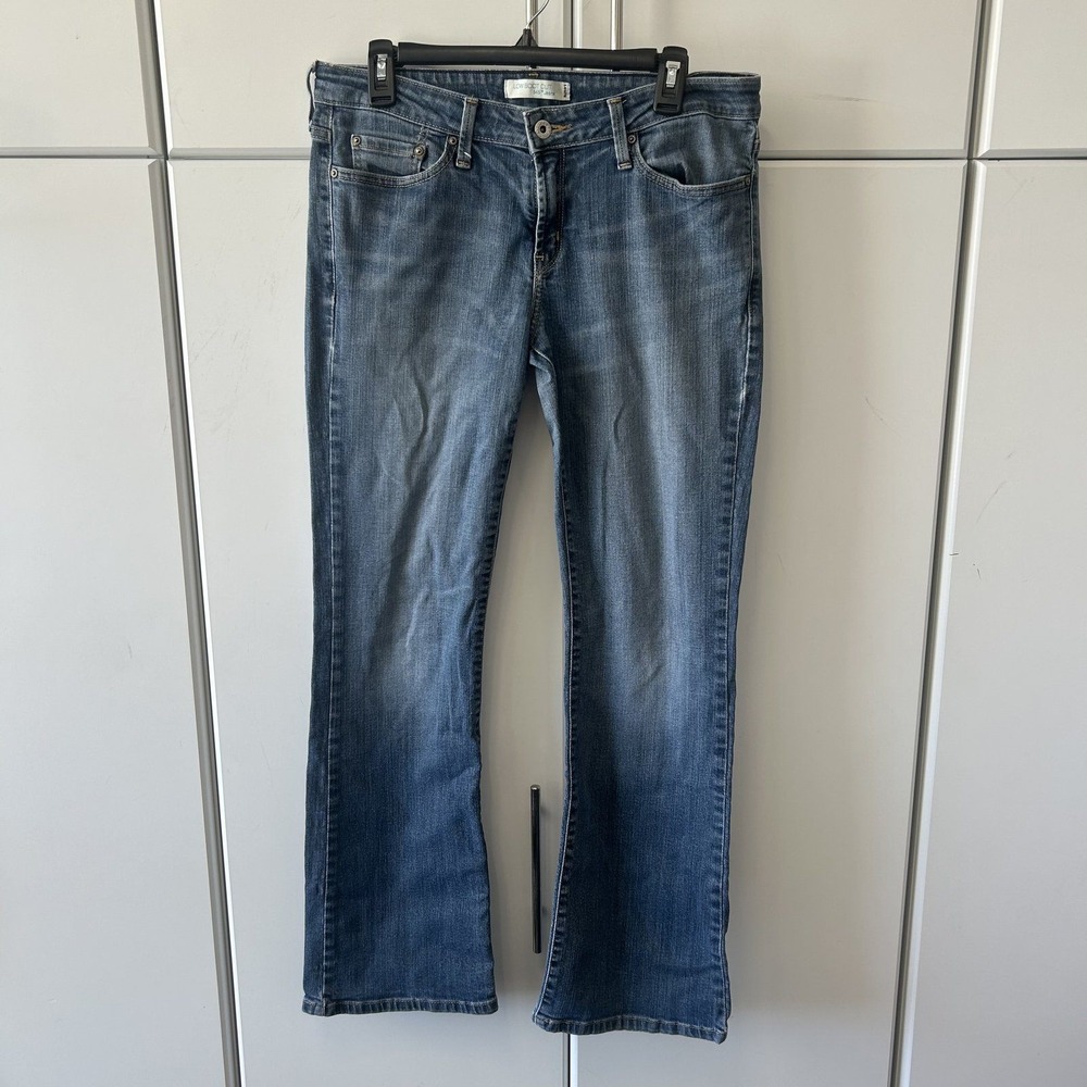 Levis 545 Low Boot Cut Jeans Womens 10M Medium Wash Blue Denim Flap Pocket